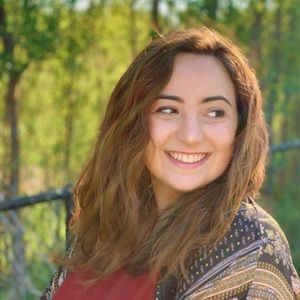 Meet your Posher, Hannah